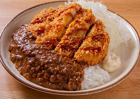 メンチカツカレー